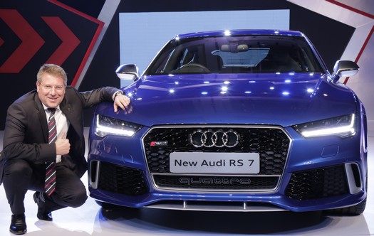 new audi Rs 7 car